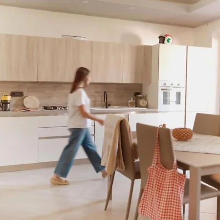 Spacious, Family In Gioiosa Marea, Gioiosa شقة *